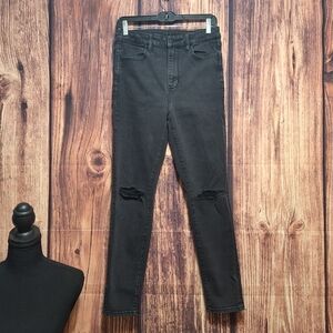 American Eagle Outfitters Black Grunge Super Hi Rise Jegging Size 10.